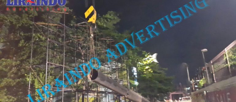 Jasa Pasang billboard signboard hoarding pagar t-banner